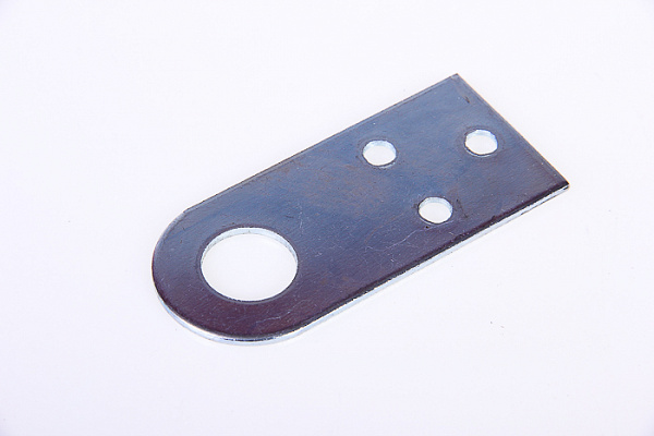 Проушина прямая 40х90 цинк Кунгур (пробой-ушко)