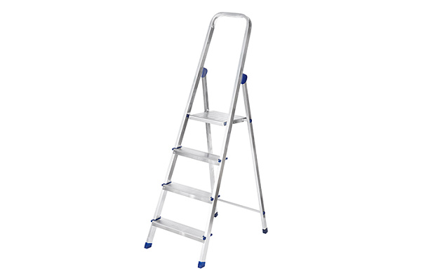 Стремянка 4 ступени двухсторонняя 0,86м площадка, стальная, до 150кг Ремколор (63-0-124)