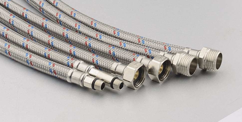 Гибкая подводка для воды 1/2 г/г 40см