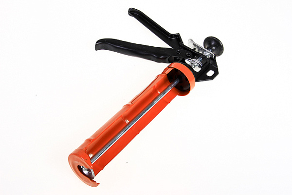 Пистолет для герметика Sparta (СПАРТА) полуоткрытый 310мл , круглый шток 7мм (886325) (0660)